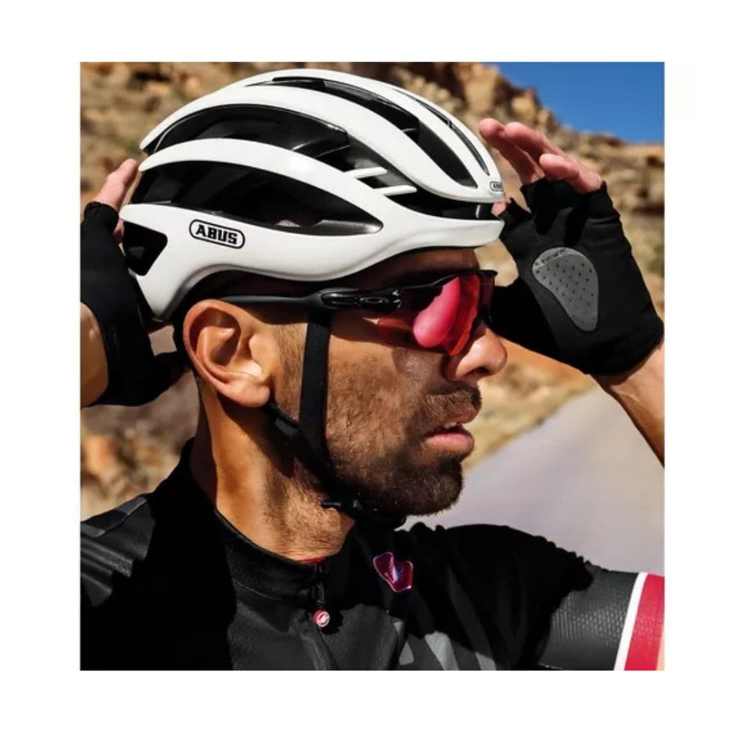 CAPACETE ABUS AIRBREAKER BRANCO POLAR/ BRILHANTE TAM. M 52-58 CM